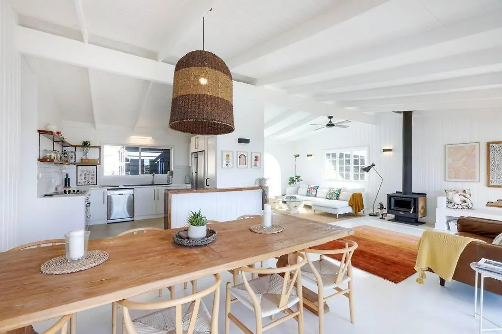 Rosewood House Villa Lower Beechmont Holiday home